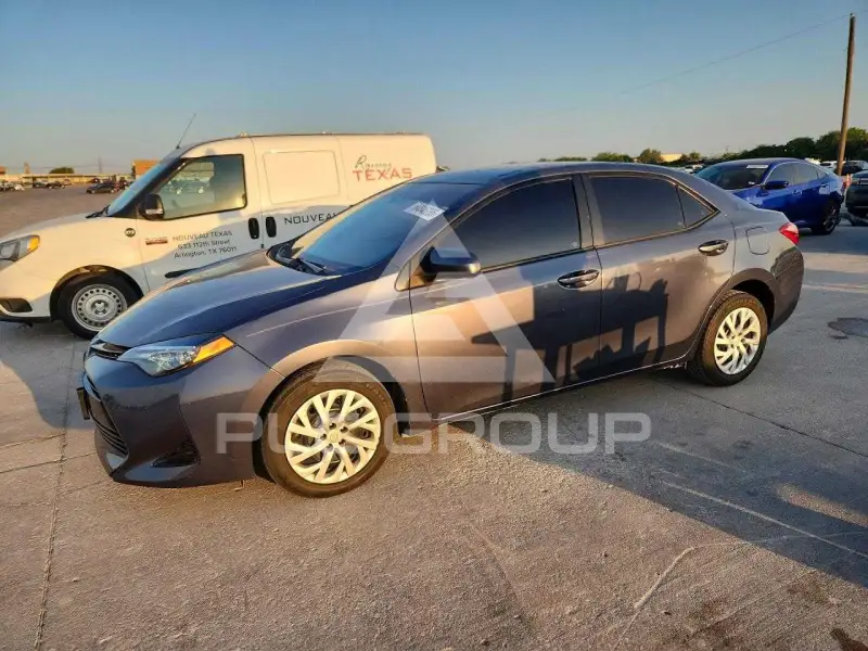 2017 Toyota COROLLA photo
