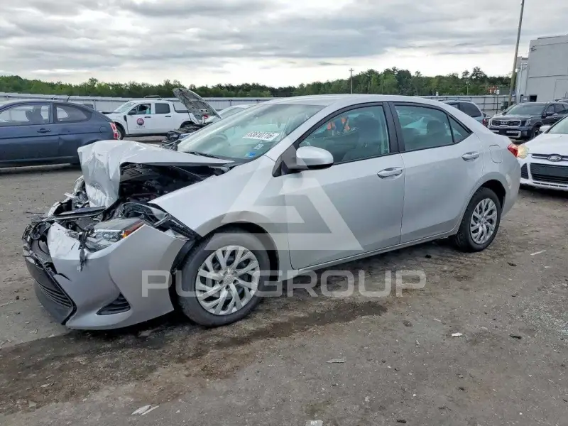 2017 Toyota COROLLA photo