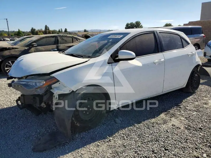 2017 Toyota COROLLA фото