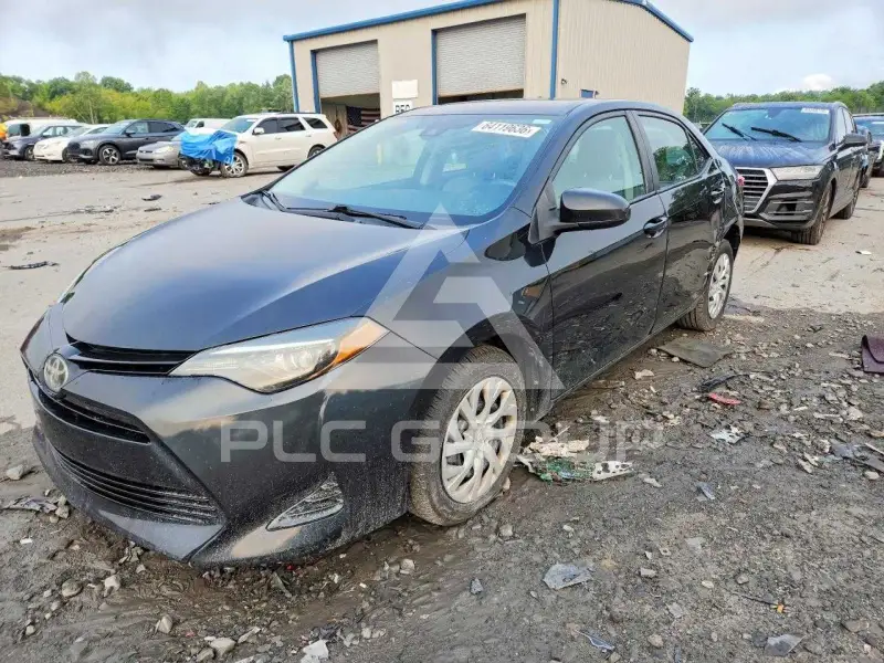 2017 Toyota COROLLA фото