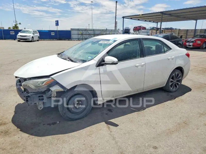 2017 Toyota COROLLA фото