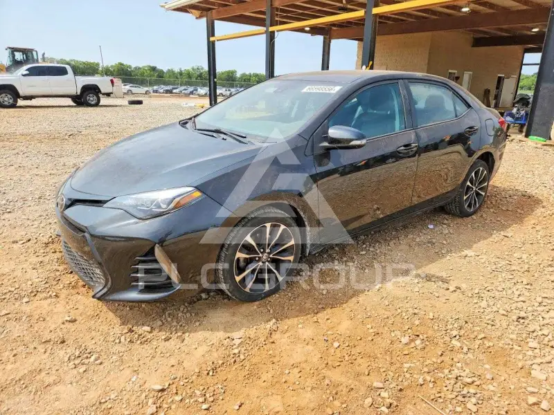 2017 Toyota COROLLA фото