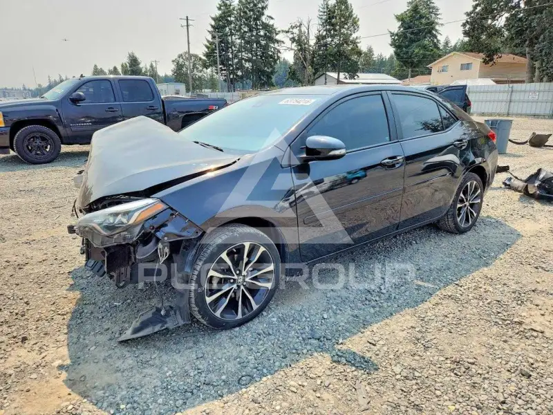 2017 Toyota COROLLA фото