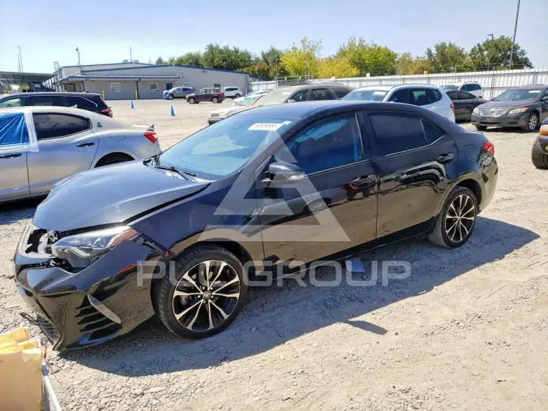 2017 Toyota COROLLA photo