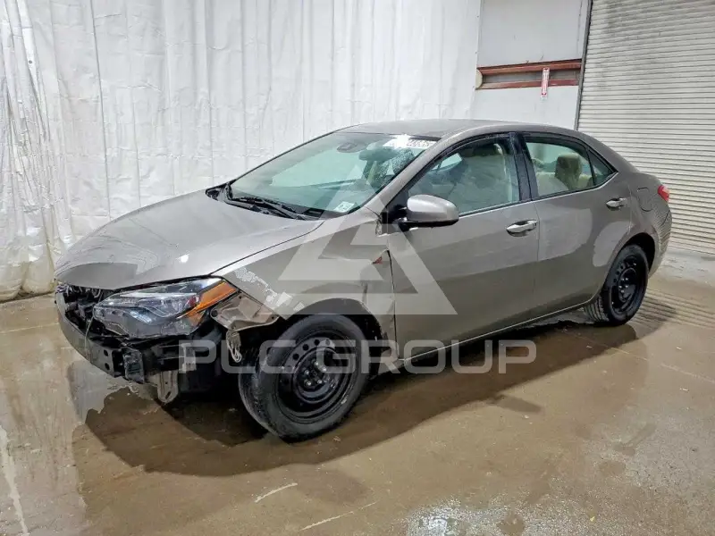 2017 Toyota COROLLA фото