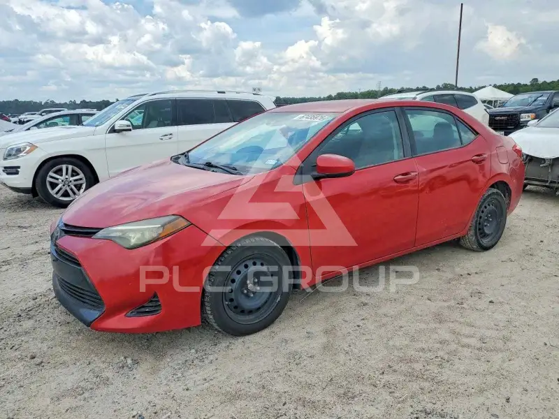 2017 Toyota COROLLA фото