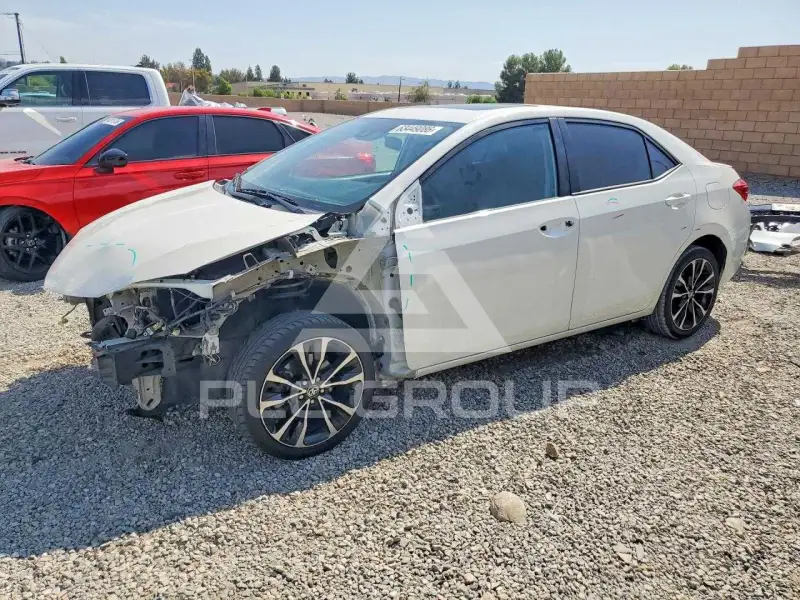 2017 Toyota COROLLA фото