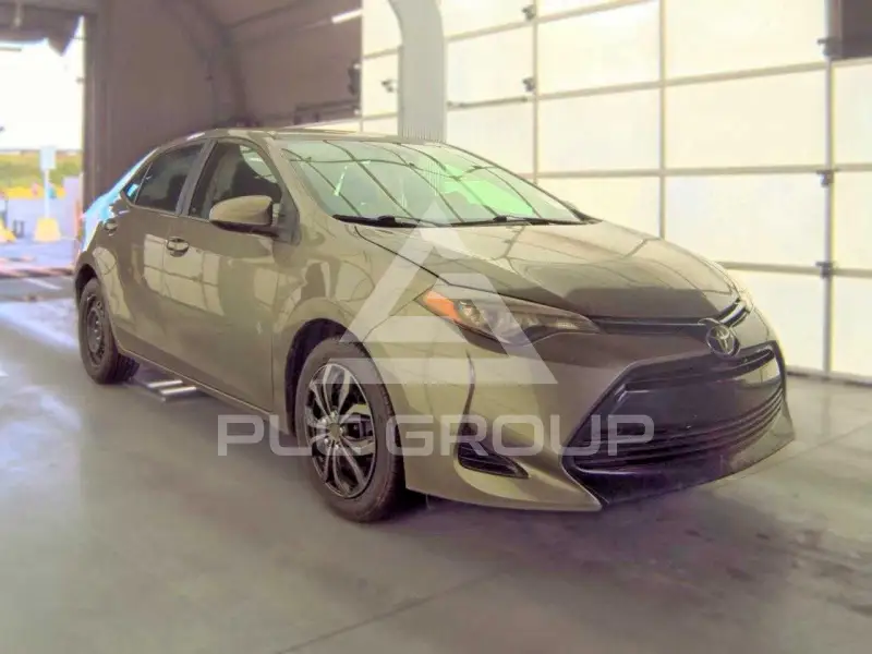 2017 Toyota COROLLA фото