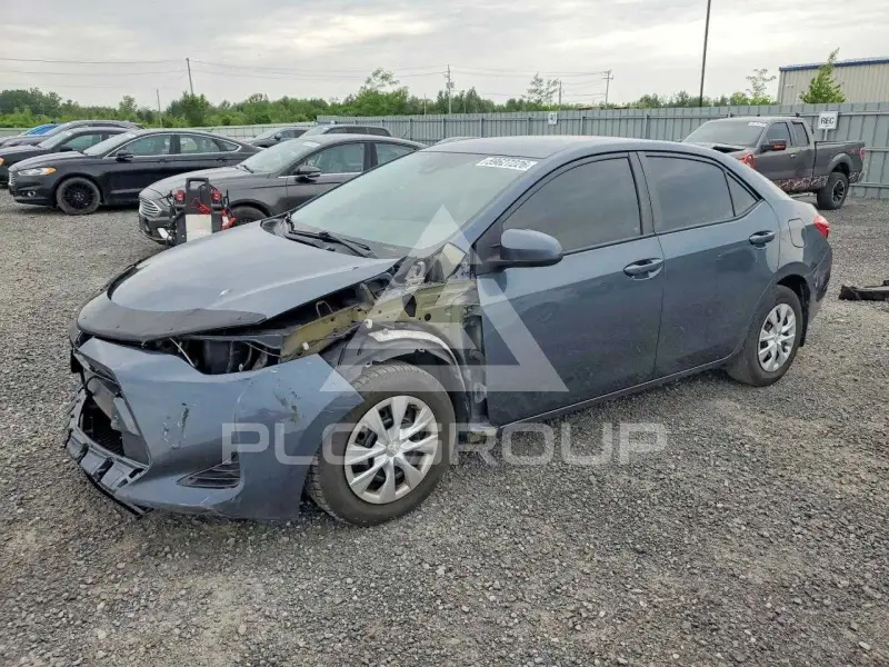 2017 Toyota COROLLA фото