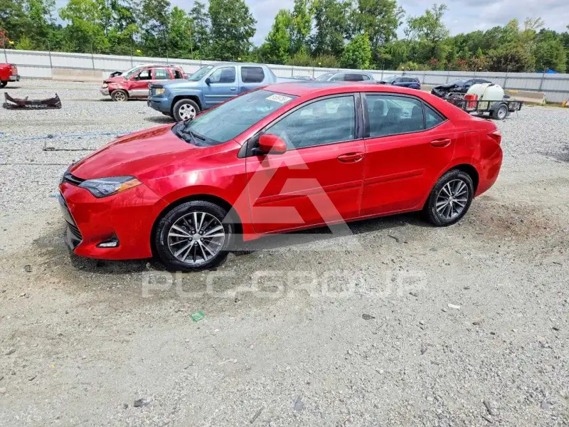2017 Toyota COROLLA фото