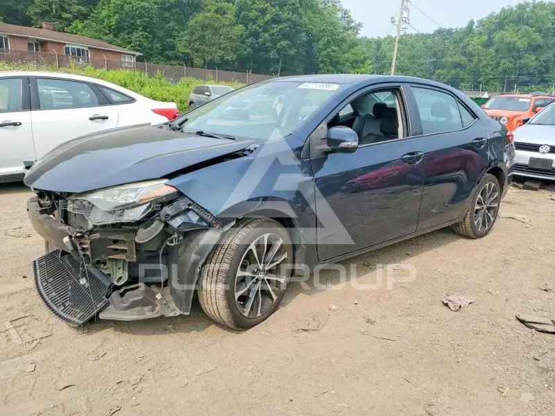 2017 Toyota COROLLA фото