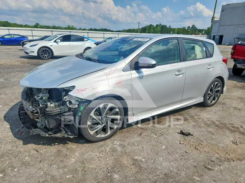 2017 Toyota COROLLA фото
