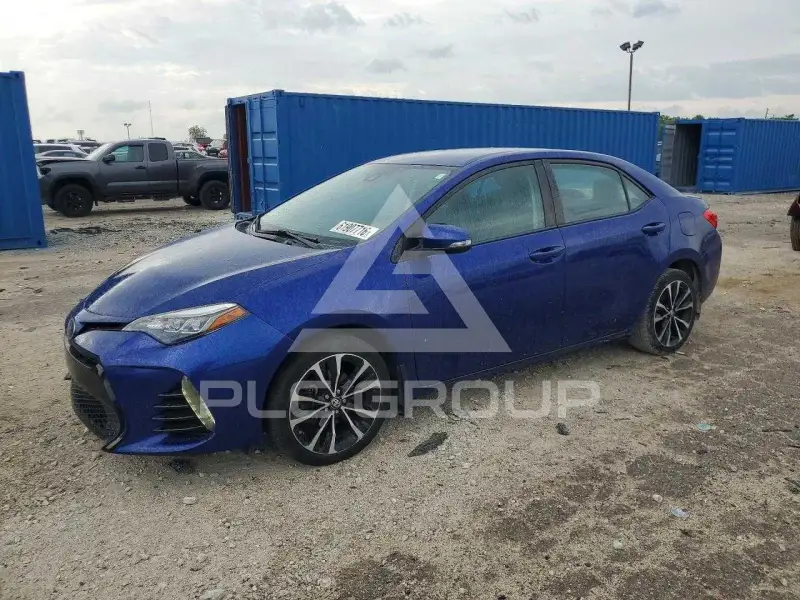 2017 Toyota COROLLA фото