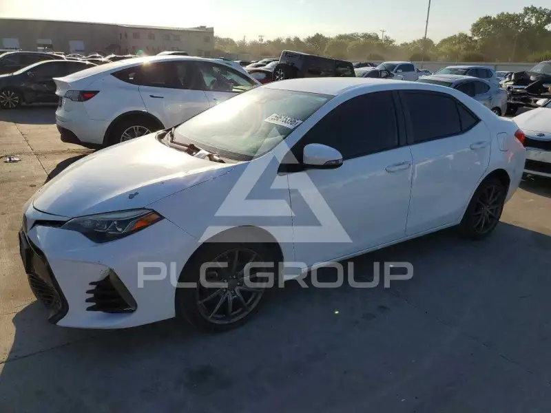 2017 Toyota COROLLA фото