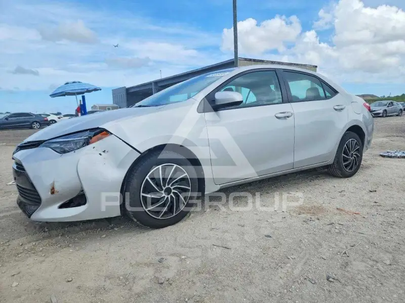 2017 Toyota COROLLA photo