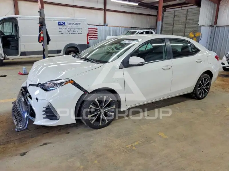 2017 Toyota COROLLA фото