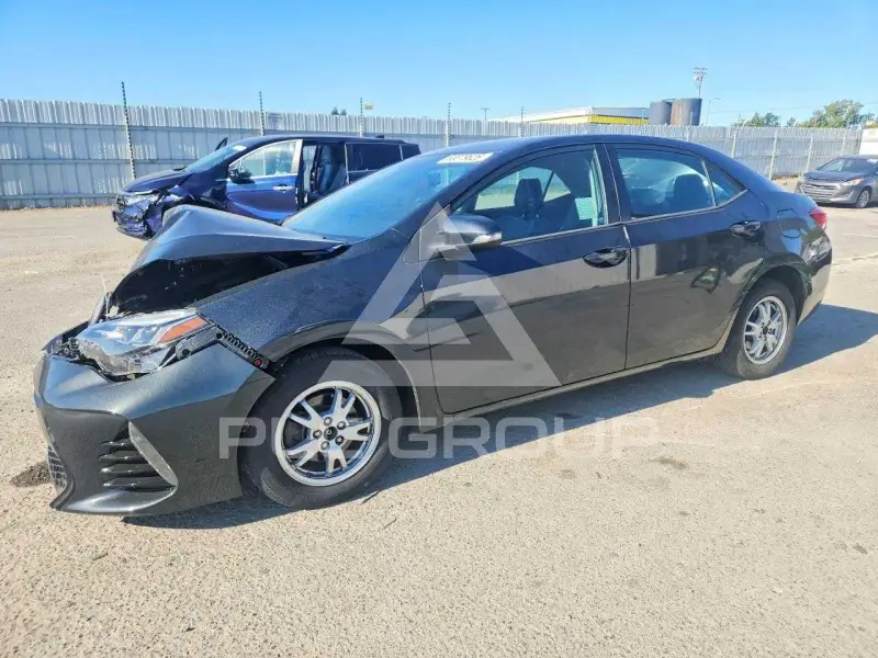 2017 Toyota COROLLA photo