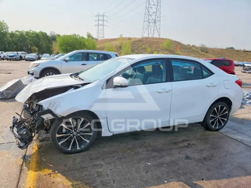 2017 Toyota COROLLA photo