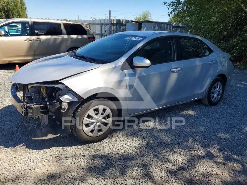 2017 Toyota COROLLA фото