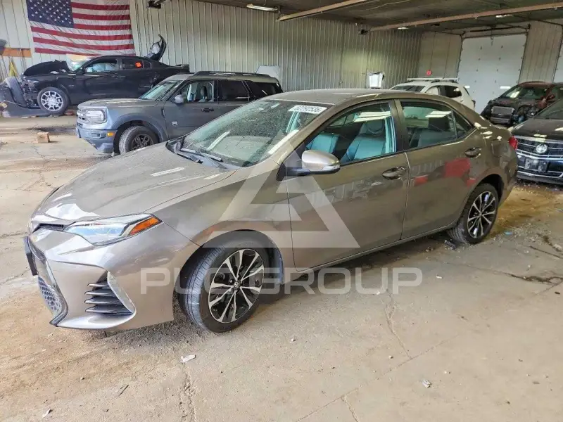 2017 Toyota COROLLA фото