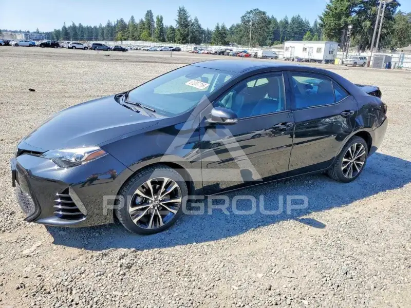2017 Toyota COROLLA фото