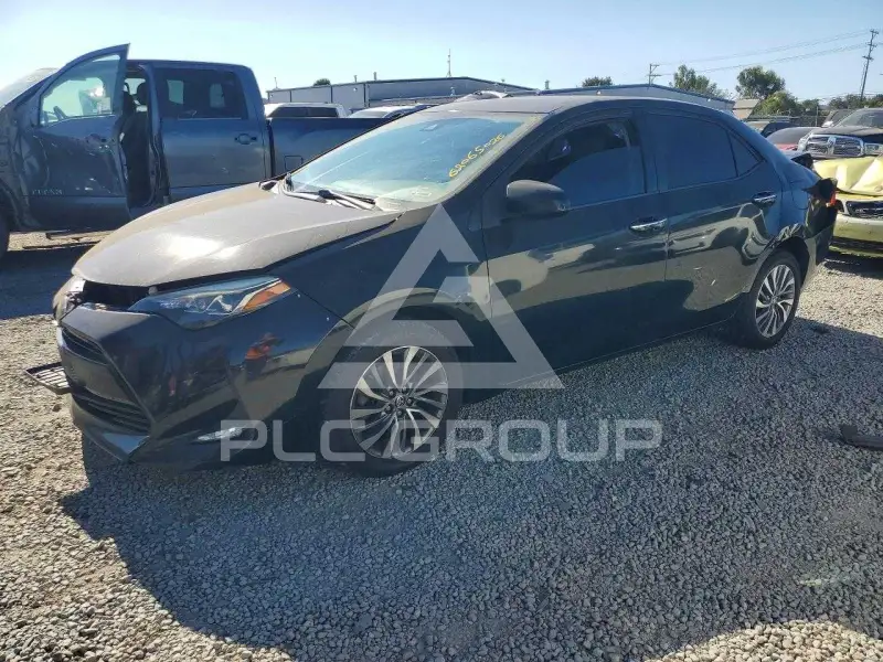 2017 Toyota COROLLA фото