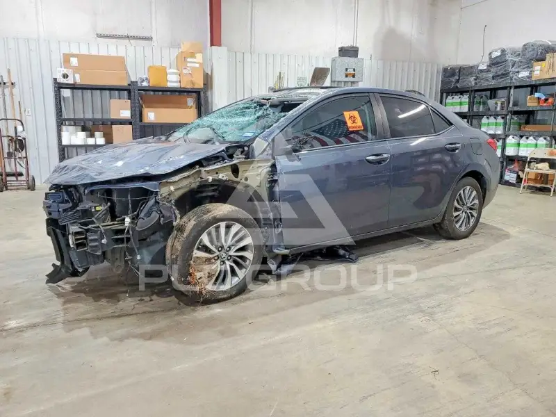 2017 Toyota COROLLA фото