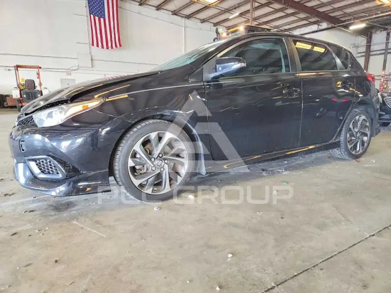 2017 Toyota COROLLA фото
