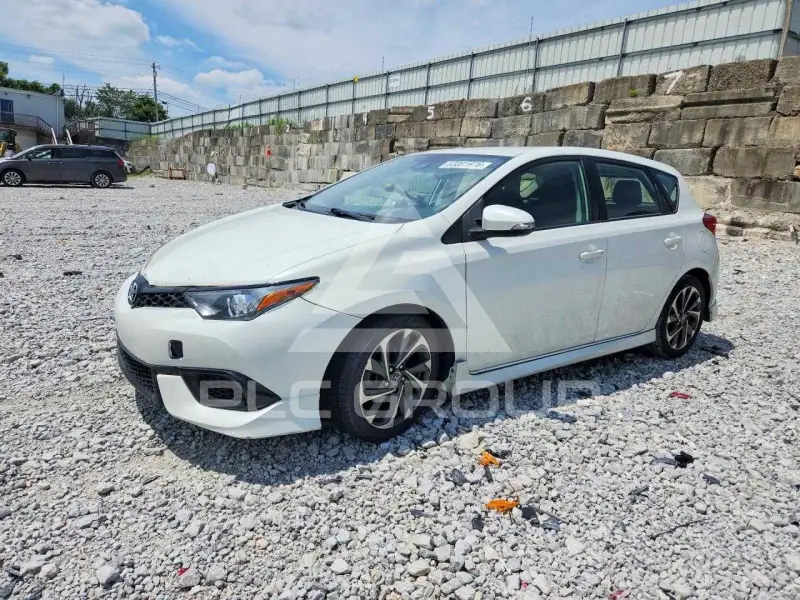 2017 Toyota COROLLA фото