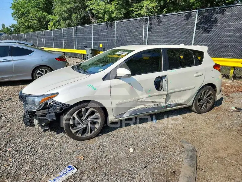 2017 Toyota COROLLA фото