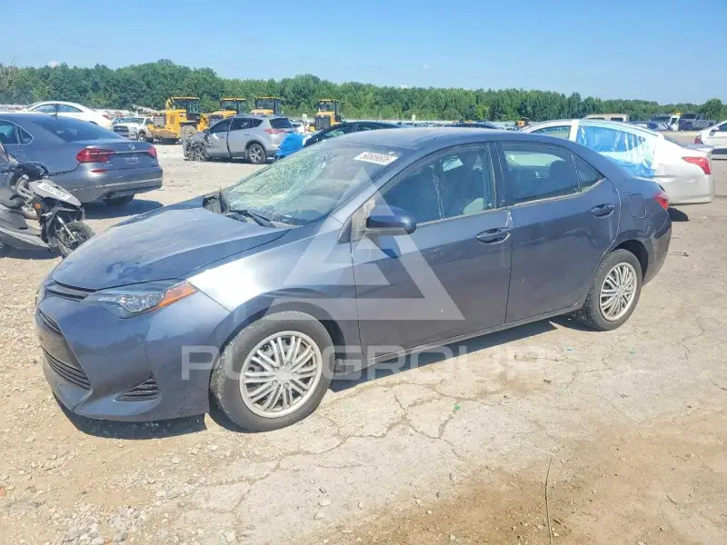 2017 Toyota COROLLA фото