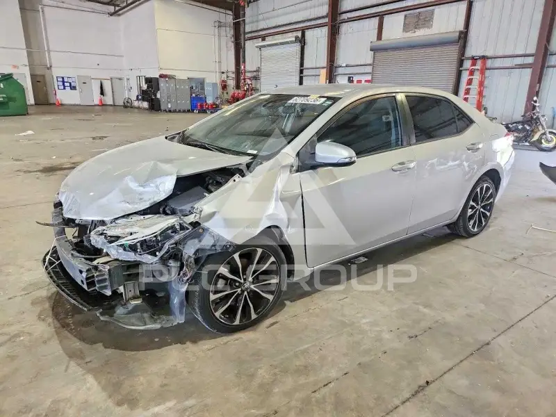 2017 Toyota COROLLA фото
