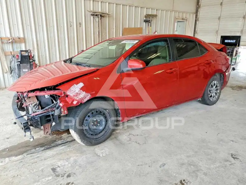 2017 Toyota COROLLA фото