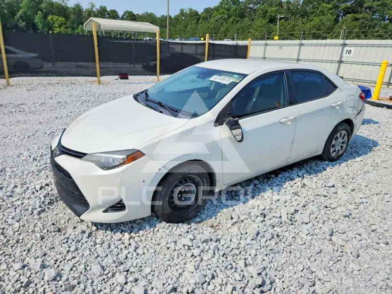 2017 Toyota COROLLA фото