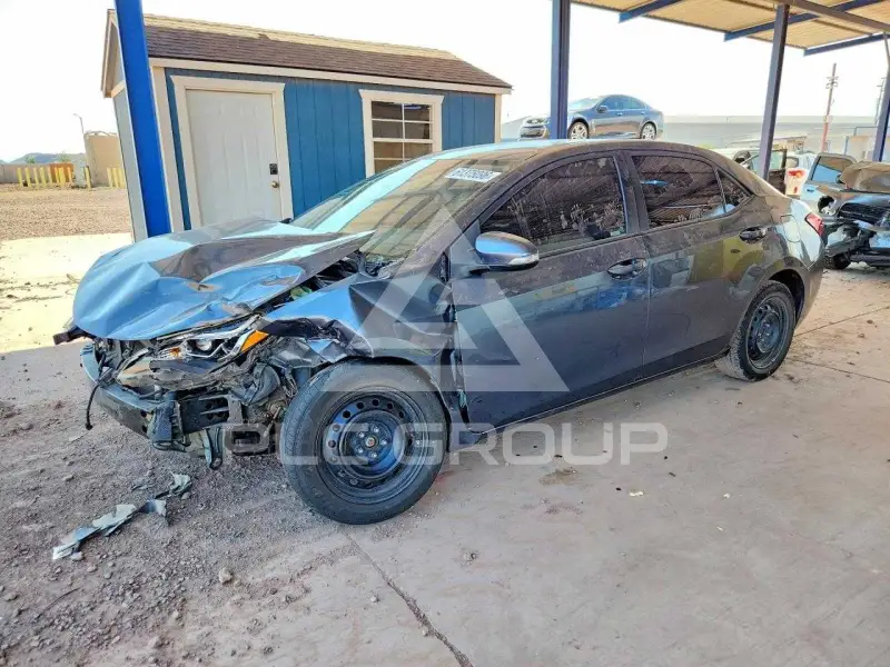 2017 Toyota COROLLA фото