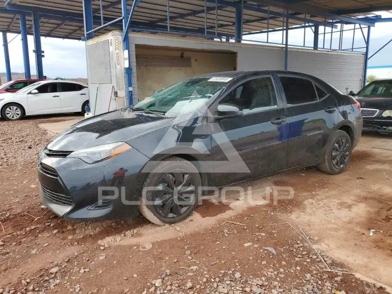 2017 Toyota COROLLA фото