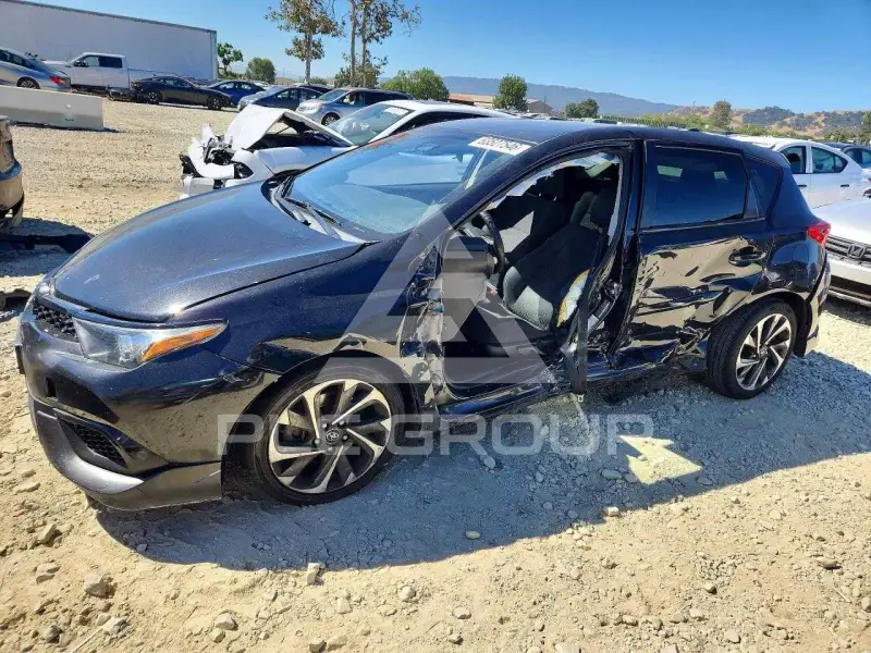 2017 Toyota COROLLA фото