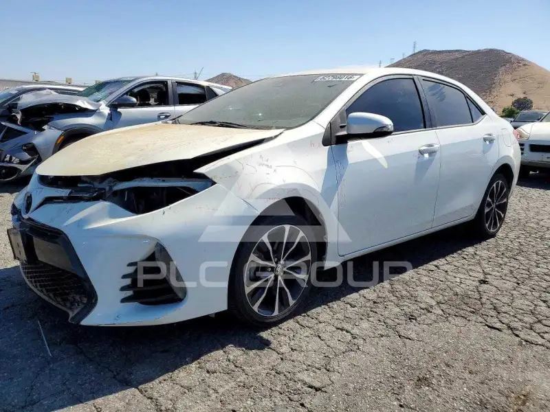 2017 Toyota COROLLA фото
