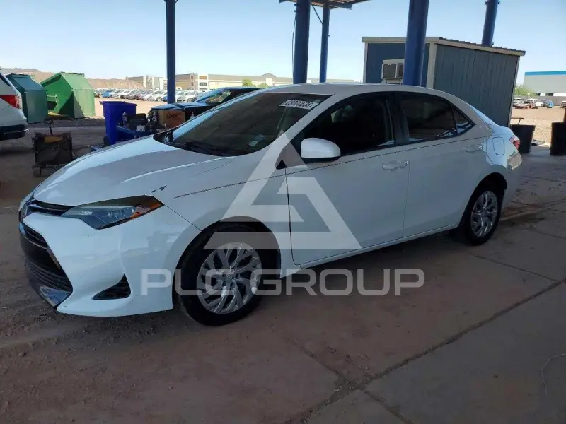 2017 Toyota COROLLA фото