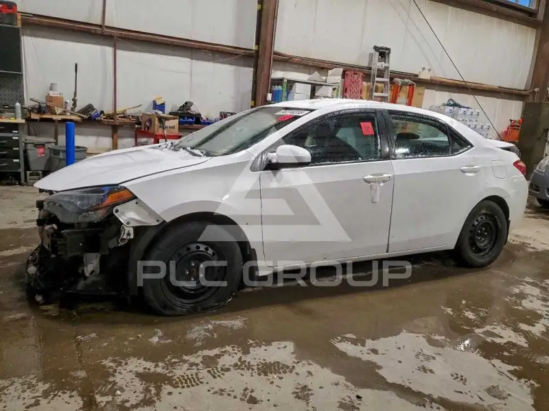 2017 Toyota COROLLA фото