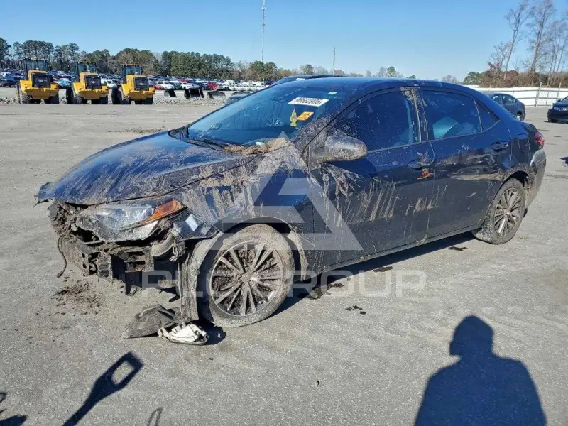 2017 Toyota COROLLA фото