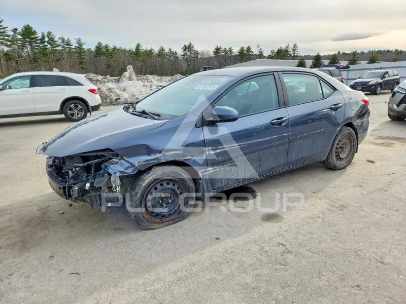 2017 Toyota COROLLA фото