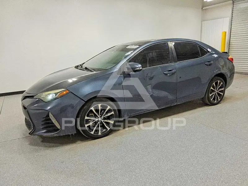 2017 Toyota COROLLA фото