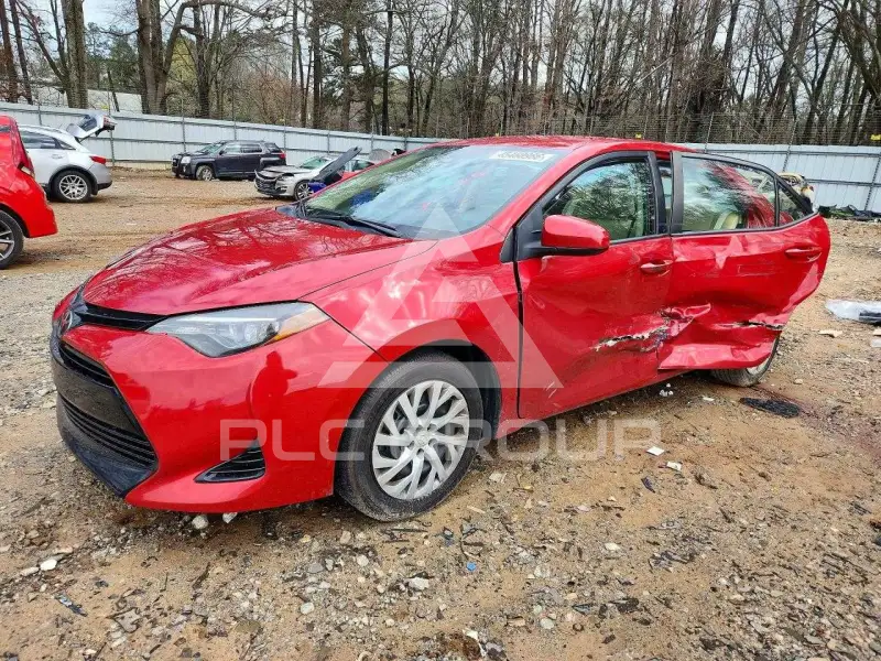 2017 Toyota COROLLA фото