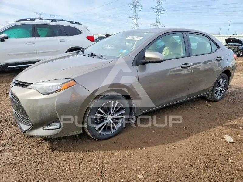 2017 Toyota COROLLA фото