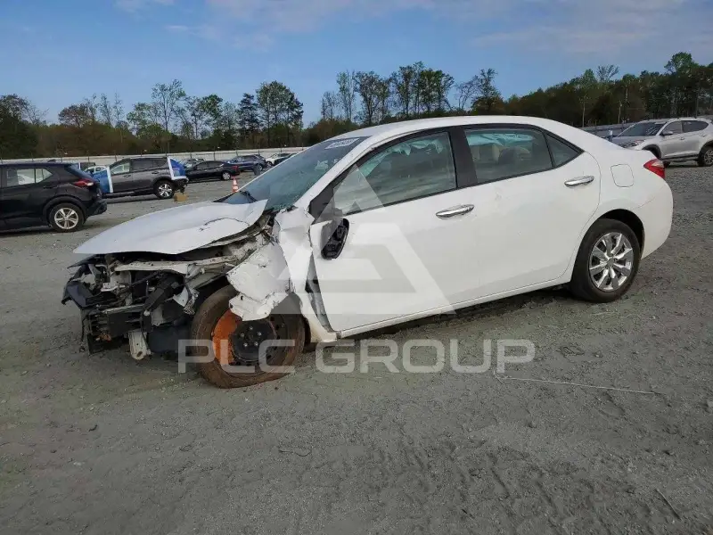 2017 Toyota COROLLA фото