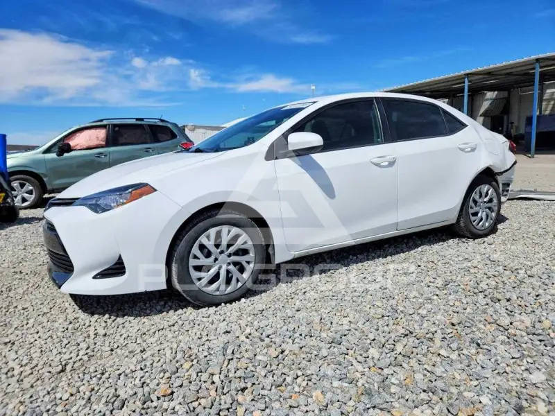 2017 Toyota COROLLA photo