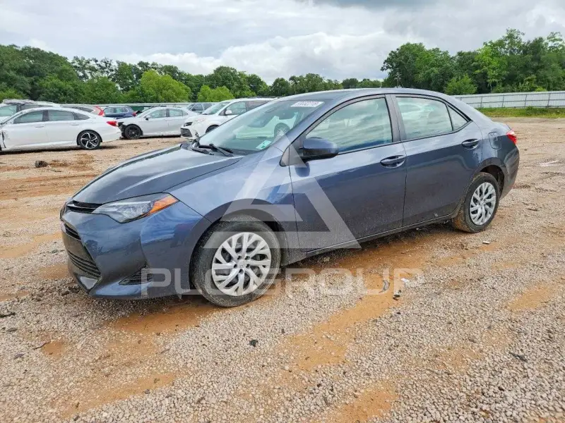 2017 Toyota COROLLA photo