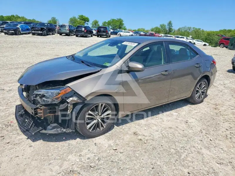 2017 Toyota COROLLA фото