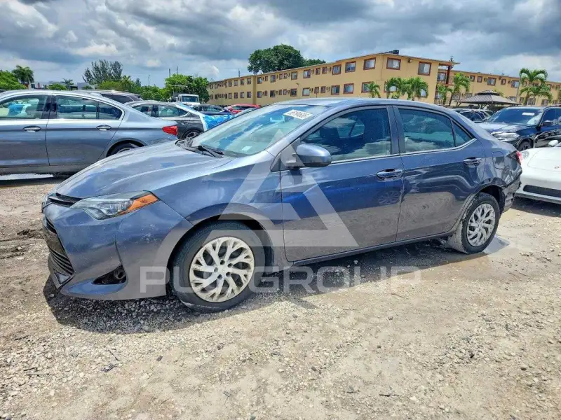 2017 Toyota COROLLA photo